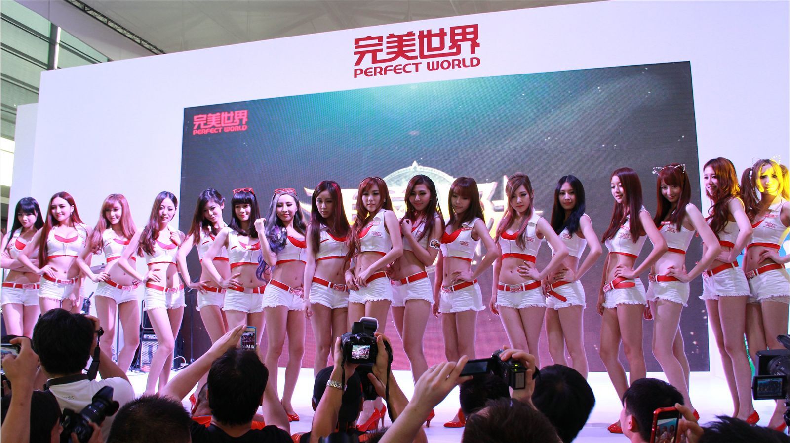 [online collection] the first day of the 11th Shanghai ChinaJoy 2013